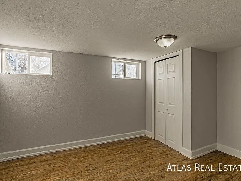398 S Raleigh St — Photo 22