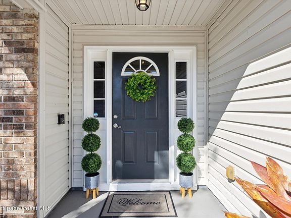 5th image of 2522 Katherine Ct
