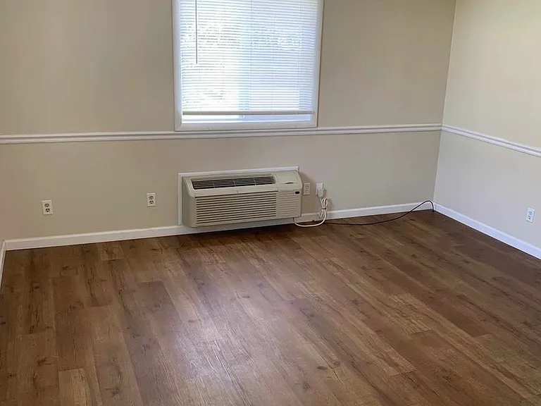 200 South St — Photo 2