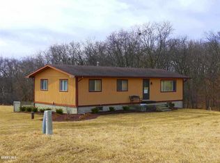3-527 & 528 Fawn Ridge Dr, Lanark, IL 61046