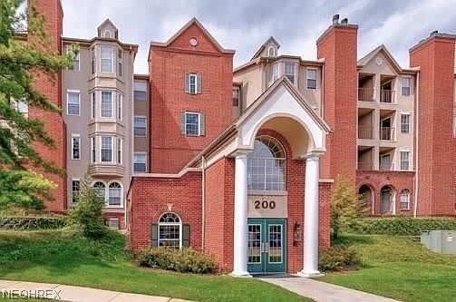 1st image of 200 Fox Hollow Dr APT 108