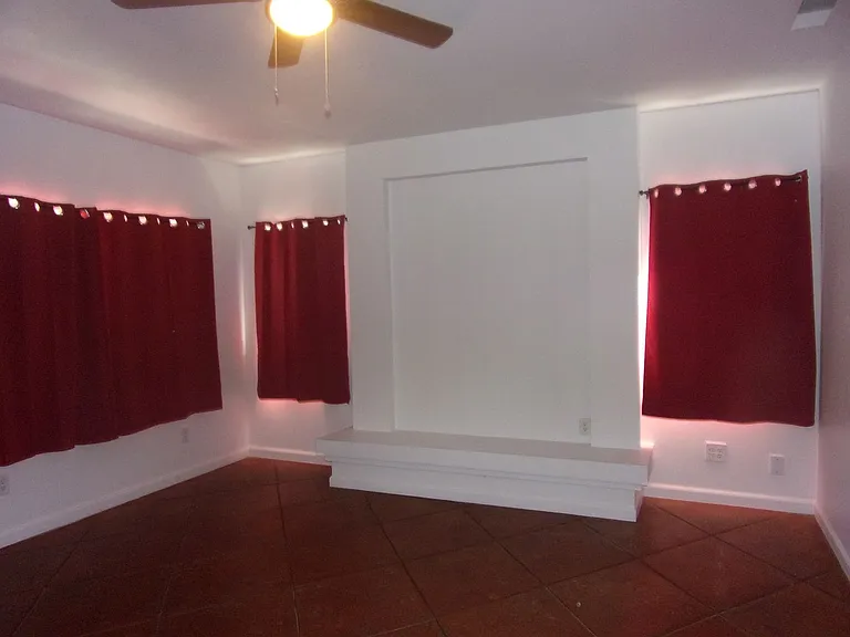 265 Solano Ln — Photo 9