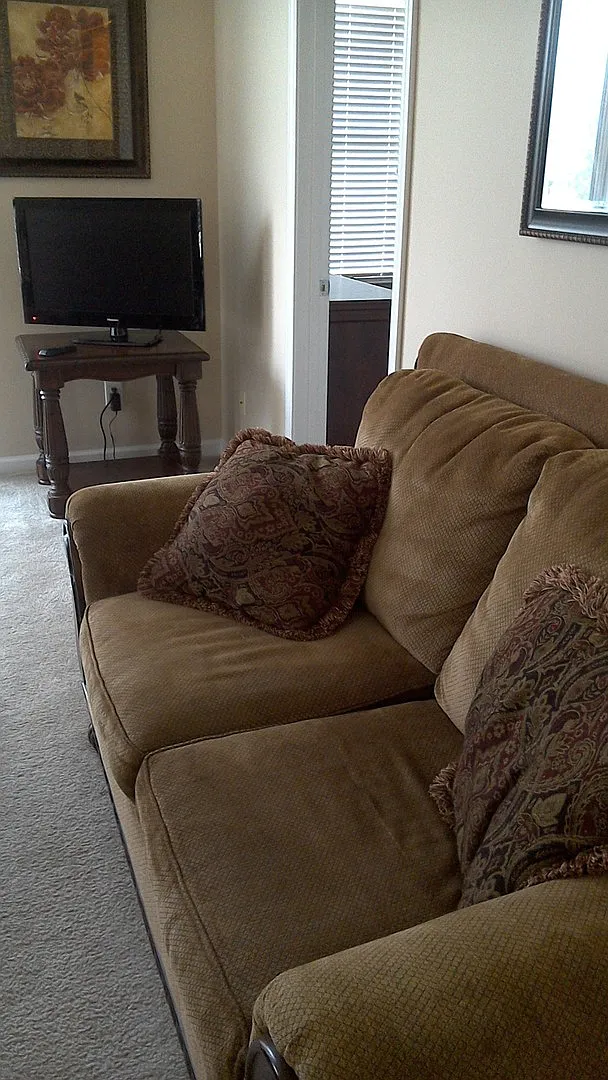 2nd Floor Furnished Condo in River Oaks *Half off Second Month* — Photo 3