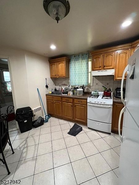 1st image of 117 Jefferson St #3