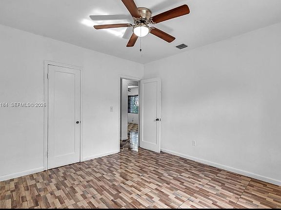 5th image of 576 NW 147th St