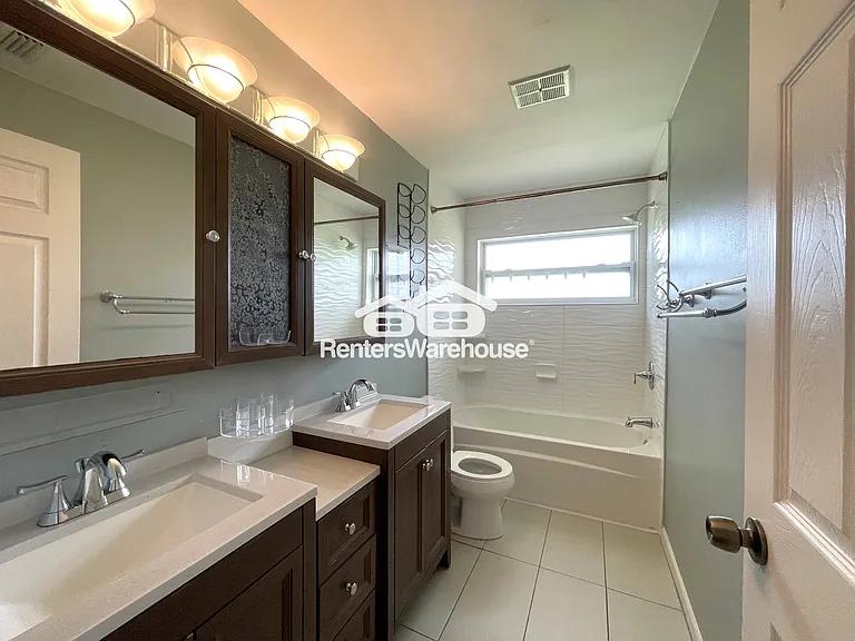 802 Embassy Rd — Photo 26