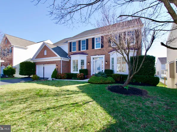 8859 Western Hemlock Way, Lorton, VA 22079