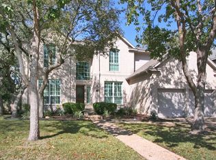 28 Grants Lake Dr, San Antonio, TX 78248