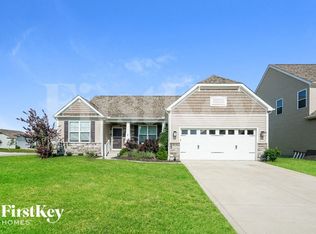 222 Sycamore Ln, Commercial Pt, OH 43116
