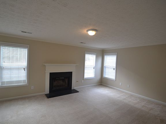2nd image of 701 Mohansic Ave