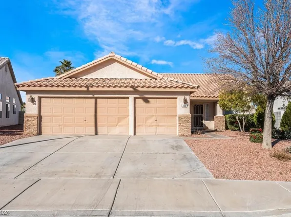 1100 Cloudy Day Dr, Henderson, NV 89074