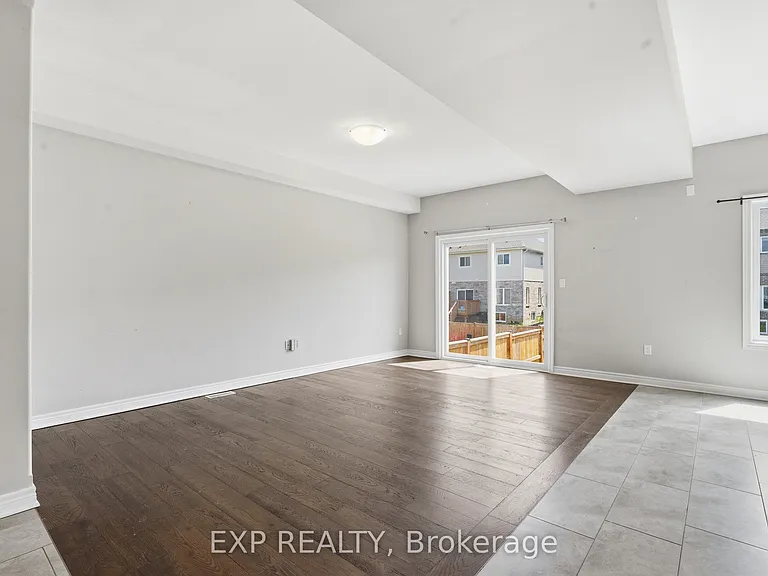 15 Bowman Cres — Photo 12