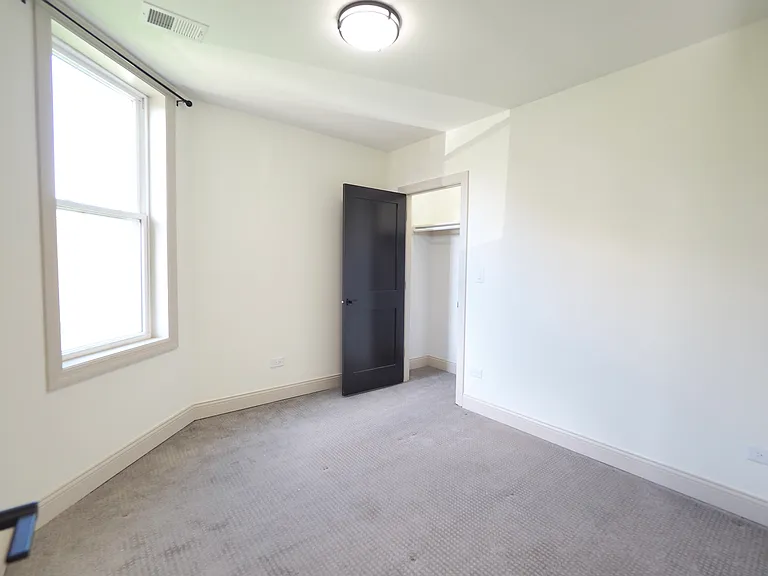 1051 N Lawndale Ave #2 — Photo 6