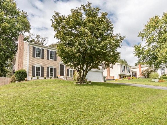3rd image of 440 Highland Dr