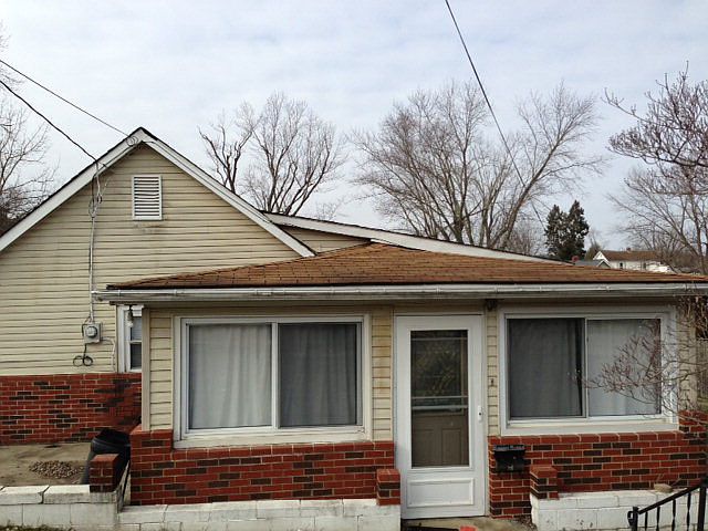 1st image of 709 S Massachusetts Ave