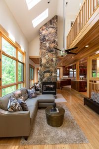 1408 Mockingbird Valley Grn, Louisville, KY, 40207