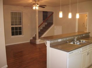 1004 N Riverside Dr STE 3, Fort Worth, TX 76111