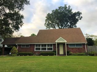 1820 Hartford Dr, Norfolk, VA 23518