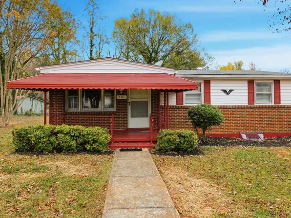 115 Flood St, Madison Heights, VA 24572