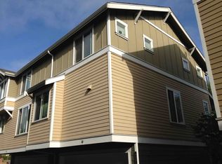 4504 NE 55th St #B, Seattle, WA 98105