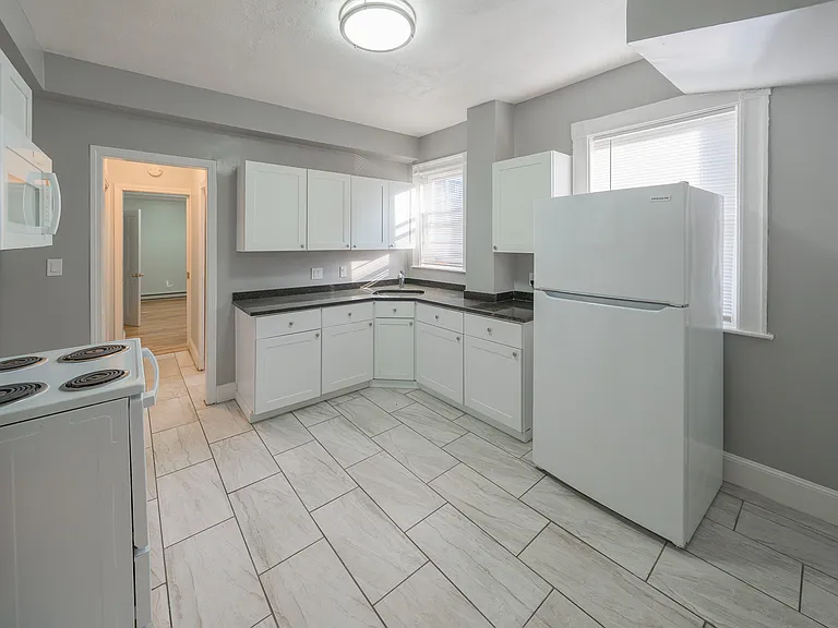 11 Forrest St #1 — Photo 16