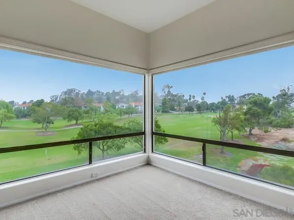 12122 Royal Birkdale Row Unit 403, San Diego, CA 92128