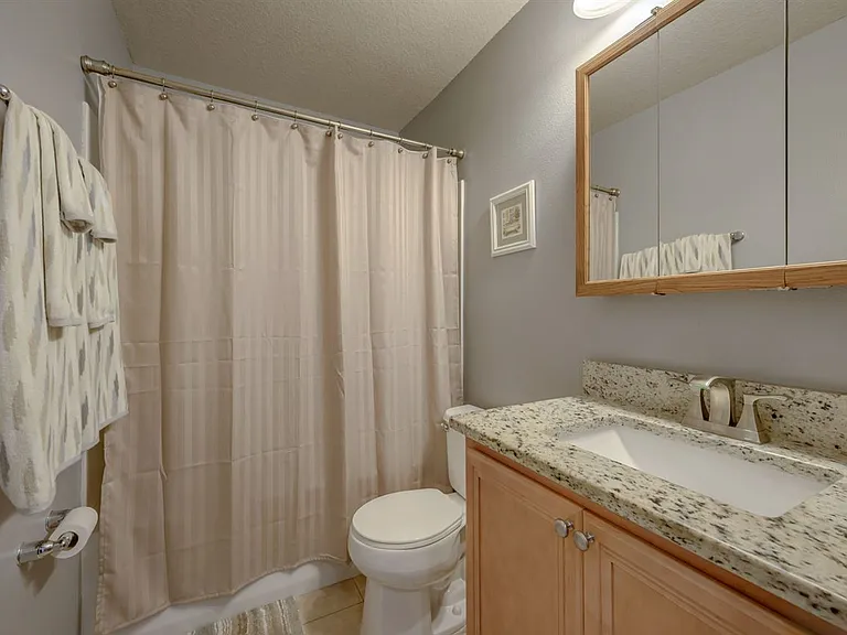 159 Crete Ct — Photo 12