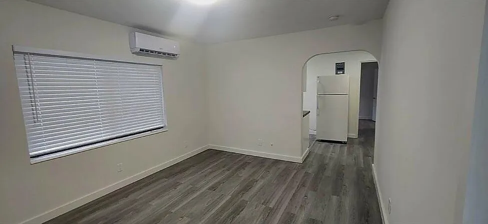 1 bed, 1.0 bath, 985 sqft, $1,800 — Photo 4