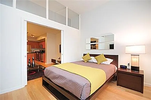 Rented by Bank Neary | media 51