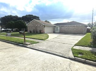 3315 Hombly Rd, Houston, TX 77066