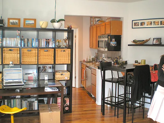 Rented by City Connections Realty | media 40