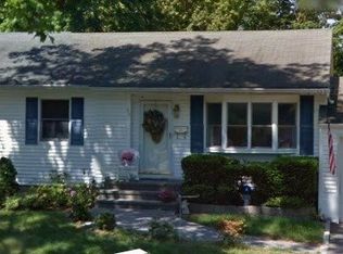 98 Tree Rd, Centereach, NY 11720