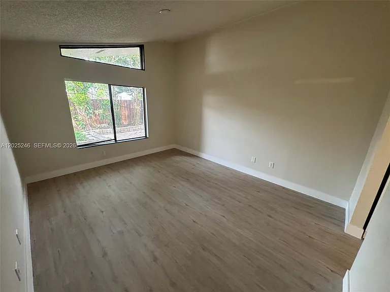 1752 NW 72nd Ave #83 — Photo 36
