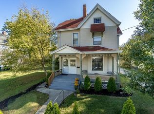 4716 Ward St, Cincinnati, OH 45227