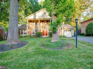 3527 Laurel Leaf Ln, Fairfax, VA 22031