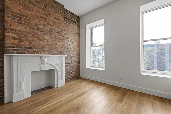 Rented by Compass | media 26