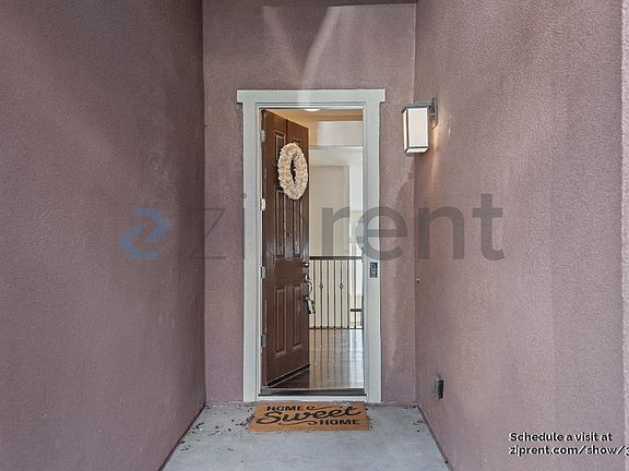 3rd image of 6495 Bayview Dr