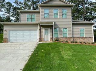56 Buckhorn Cir, Weaver, AL 36277
