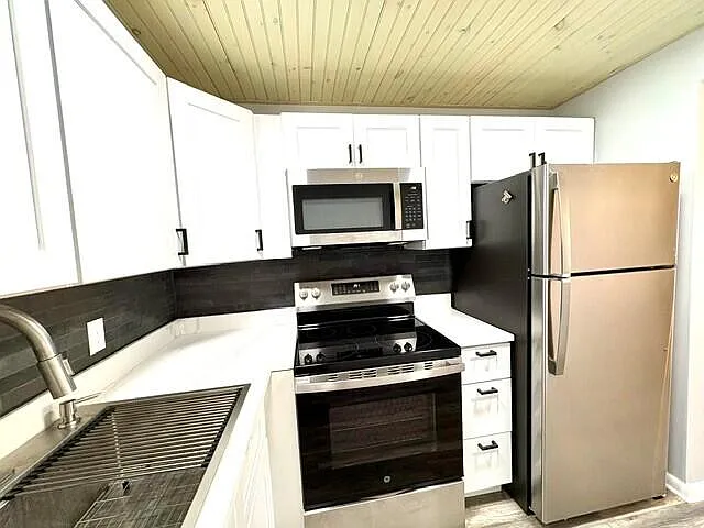 Kent N — Photo 2