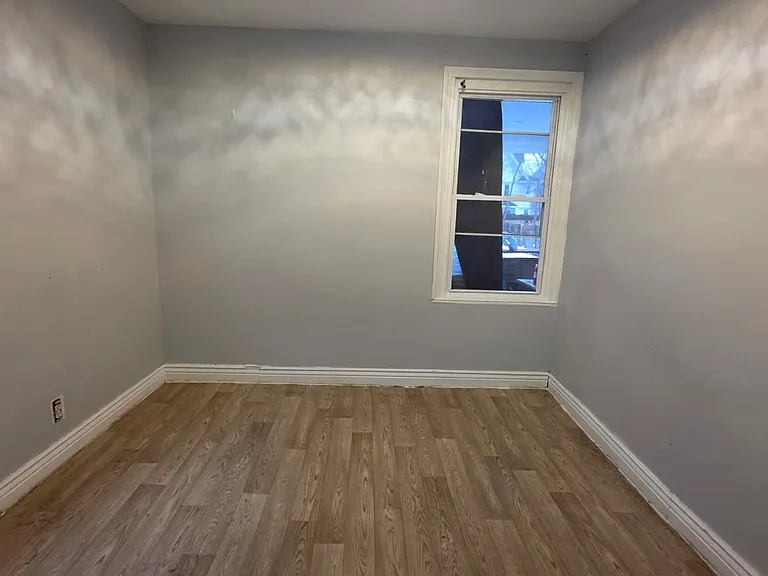 369 Shelton Ave #1A — Photo 3