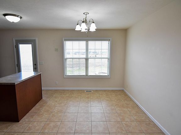 5th image of 3910 Canyon Rock Ct