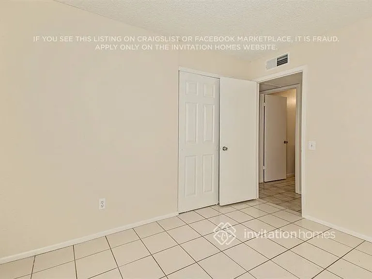 6002 W Roanoke Ave — Photo 7
