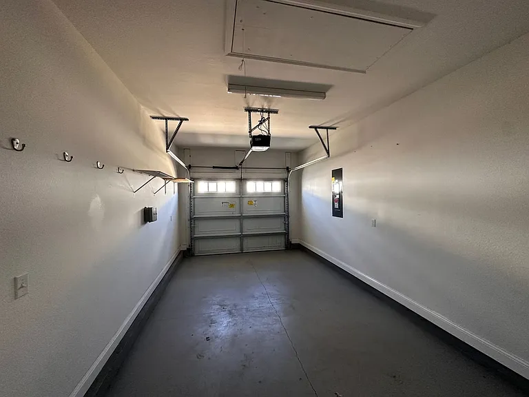 2918 Fontana St — Photo 18
