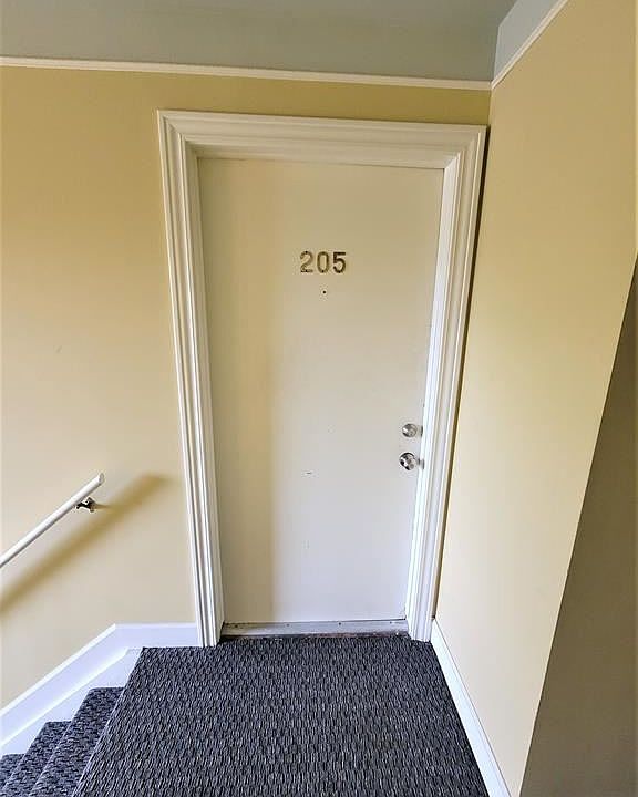 1st image of 1160 Catalpa Dr
