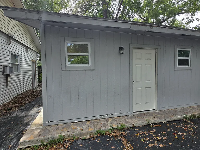 1409 W Burger St #3 — Photo 4