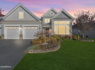 48 Legacy Ct, Freehold, NJ 07728
