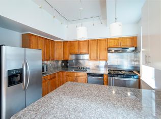 811 S 6th St, Philadelphia, PA 19147