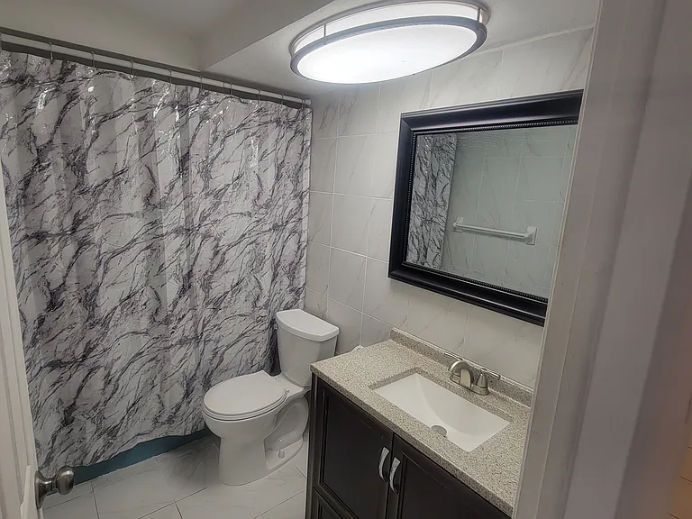3639 Madison St — Photo 7