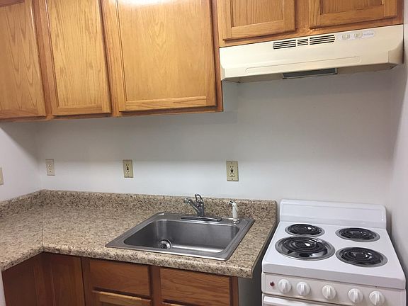 4th image of 397 Hidden Hollow Dr APT 104