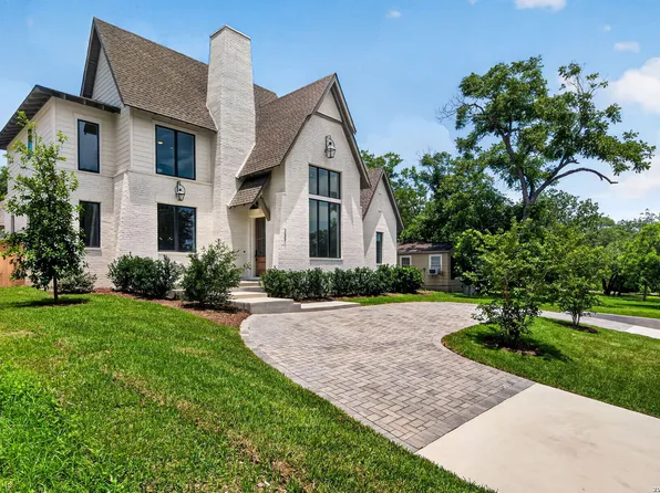 255 CLAYWELL DR, Alamo Heights, TX 78209